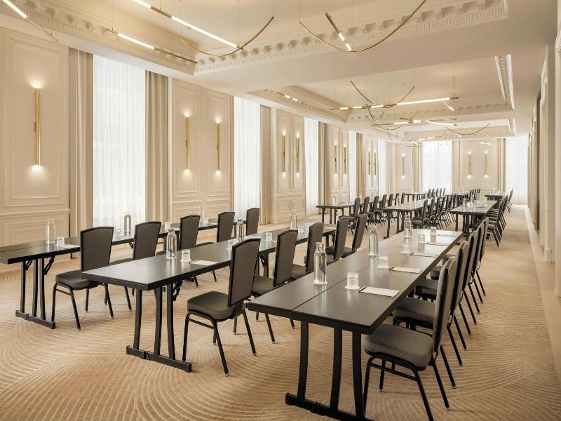 The St Regis Toronto image
