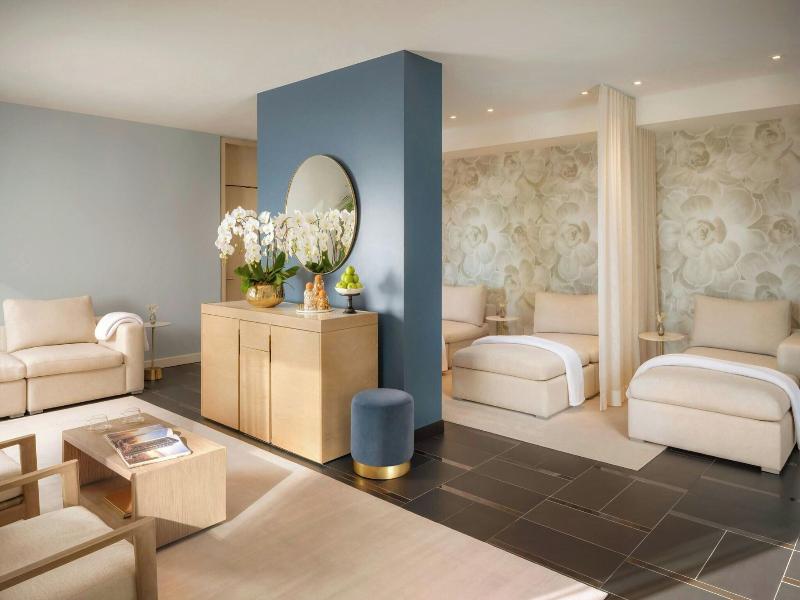 The St Regis Toronto image