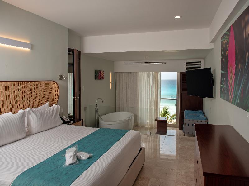 Sunset Royal Beach Resort image