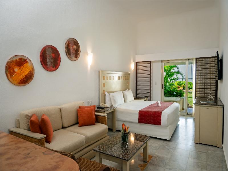 Sunset Marina Resort & Yacht Club image