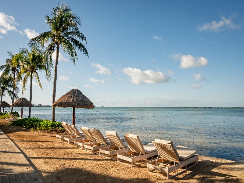Sunset Marina Resort & Yacht Club image
