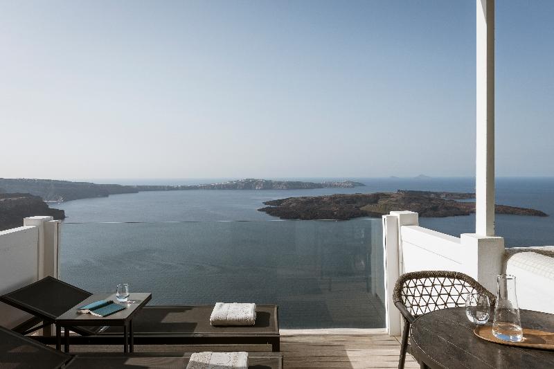 Aqua Luxury Suites image