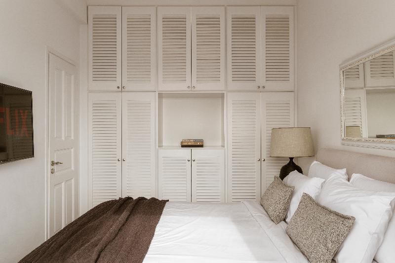 Aqua Luxury Suites image