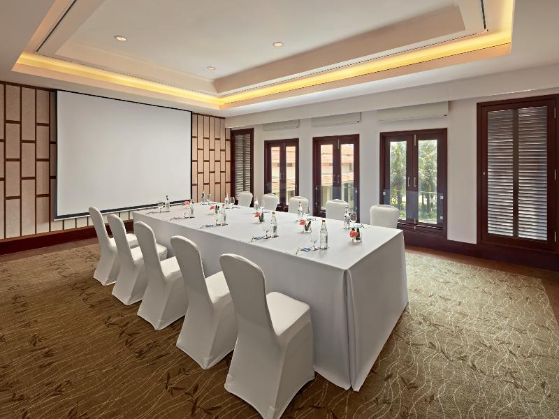 Pullman Danang Beach Resort image