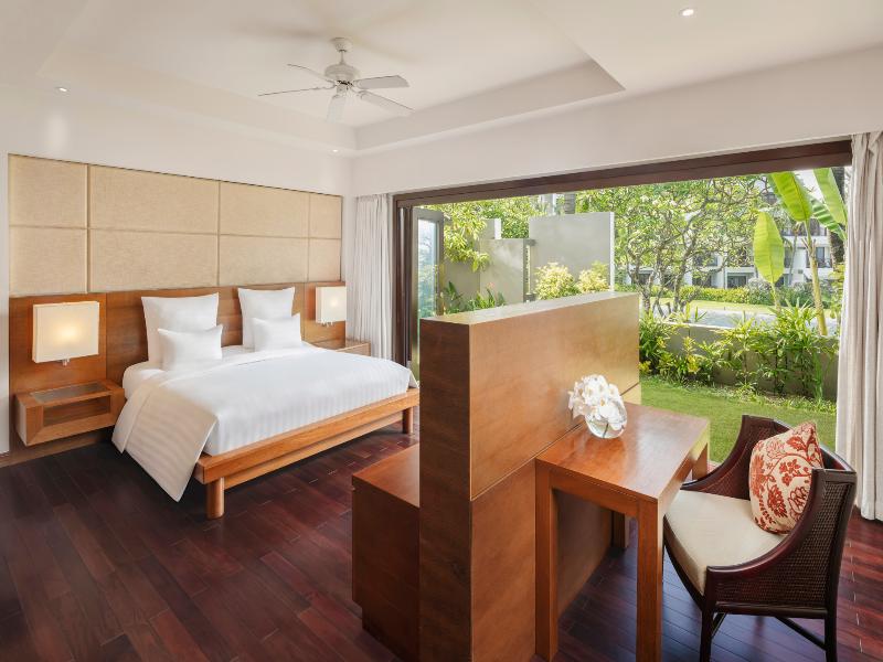 Pullman Danang Beach Resort image