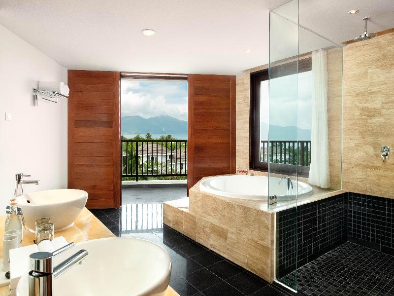 Pullman Danang Beach Resort image
