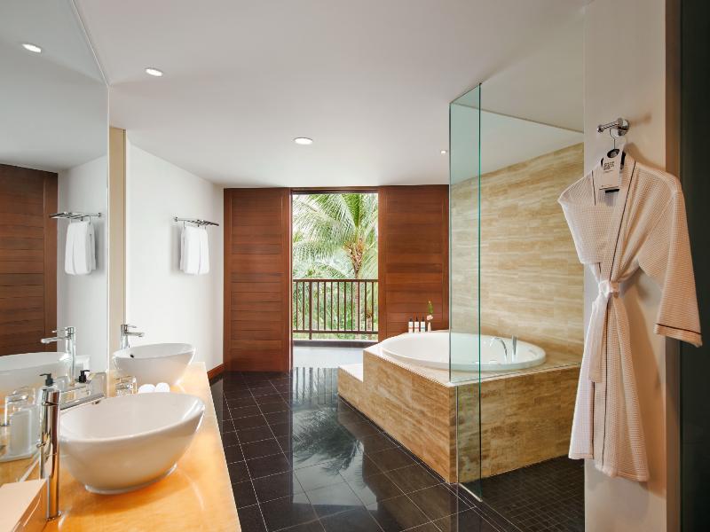 Pullman Danang Beach Resort image