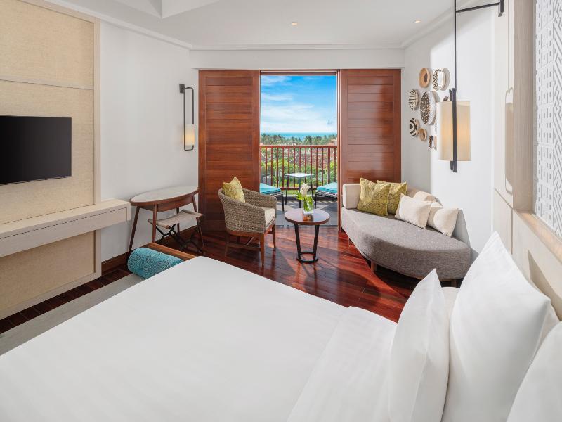 Pullman Danang Beach Resort image