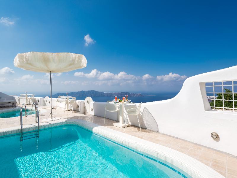 White Santorini — general view