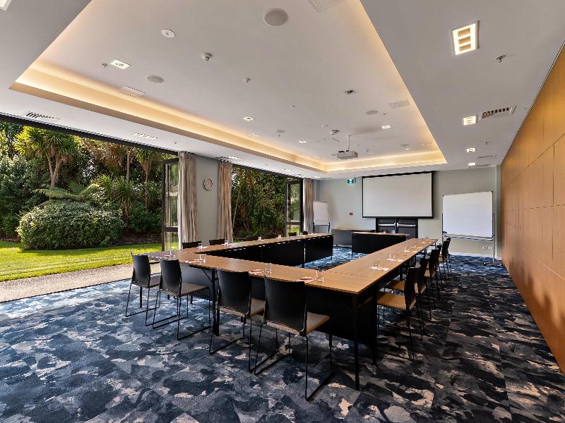 Sudima Auckland Airport image
