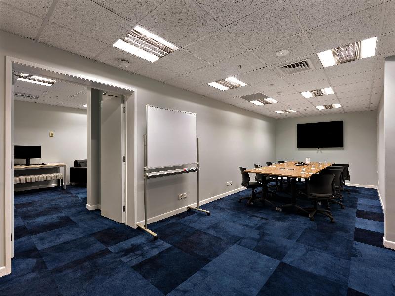 Sudima Auckland Airport image