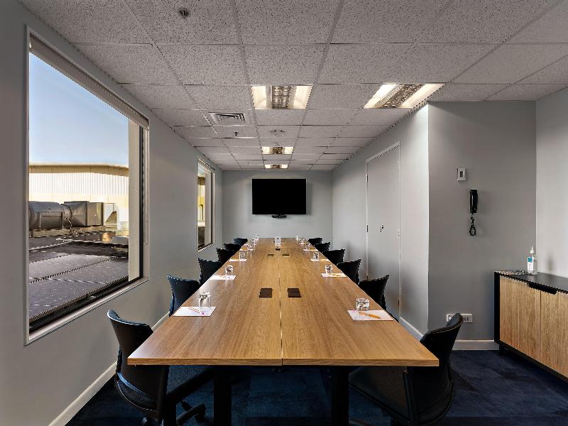 Sudima Auckland Airport image