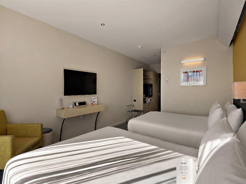 Sudima Auckland Airport image