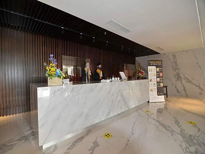 Metro Park View Hotel image