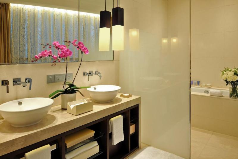 Jumeirah Himalayas Hotel Shanghai image