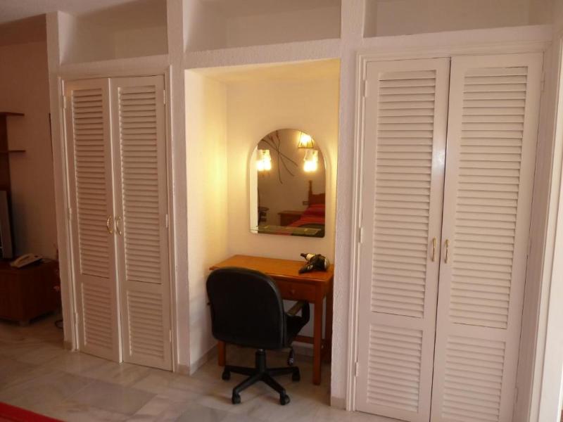 Florida Park Club image