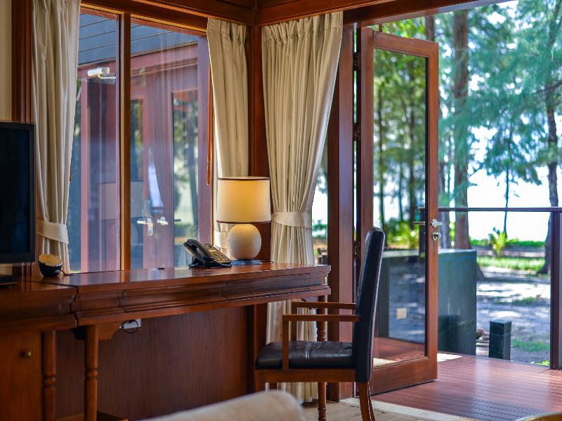 Maikhao Dream Villa Resort and Spa image