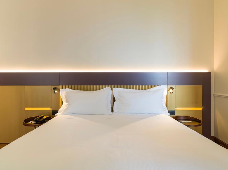 UNA Hotels One Catania Wellness & SPA image