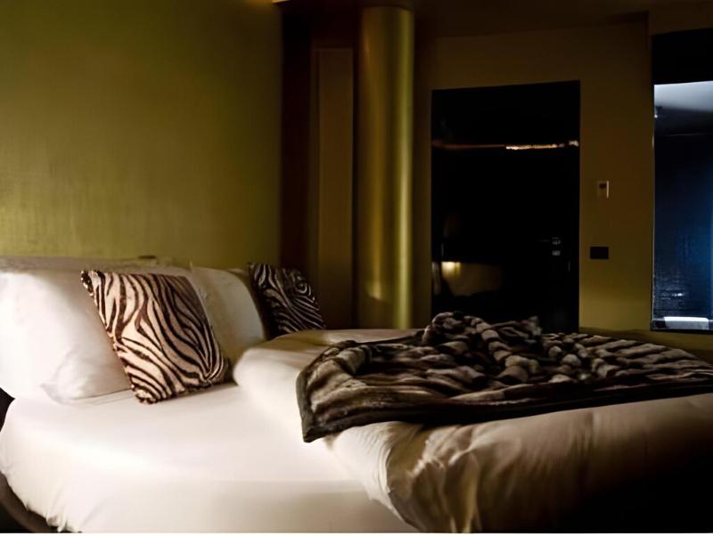 UNA Hotels One Catania Wellness & SPA image