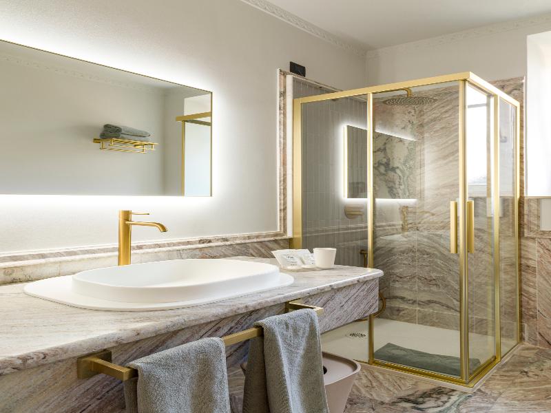 UNA Hotels One Catania Wellness & SPA image