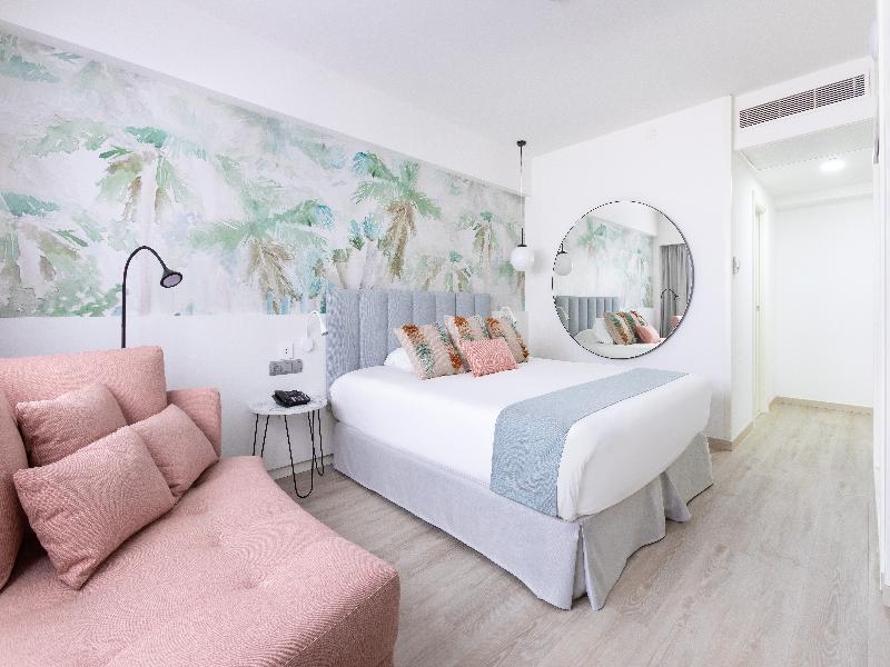 Hotel Cristina by Tigotan Las Palmas image