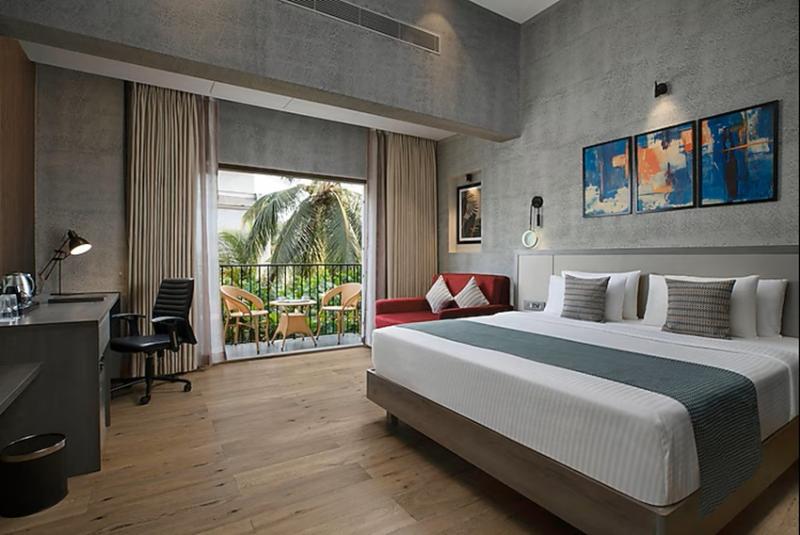 Ocean Palms image