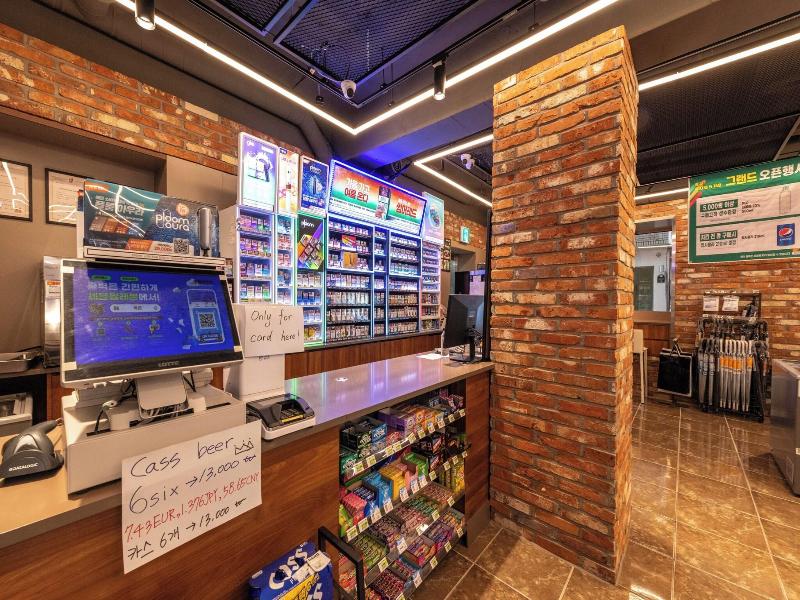 New Cheonji Hotel Seoul image