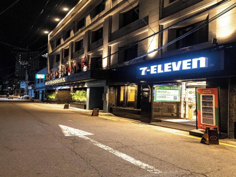 New Cheonji Hotel Seoul image