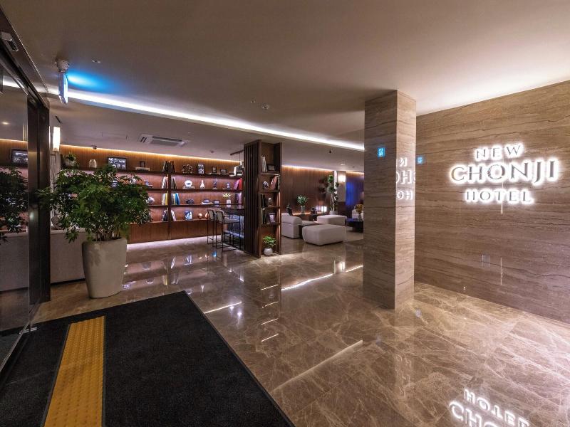 New Cheonji Hotel Seoul image