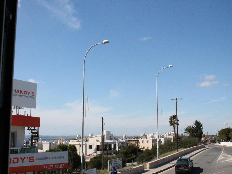 A. Maos Apts image