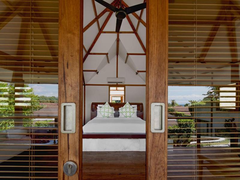 Kokomo Resort image