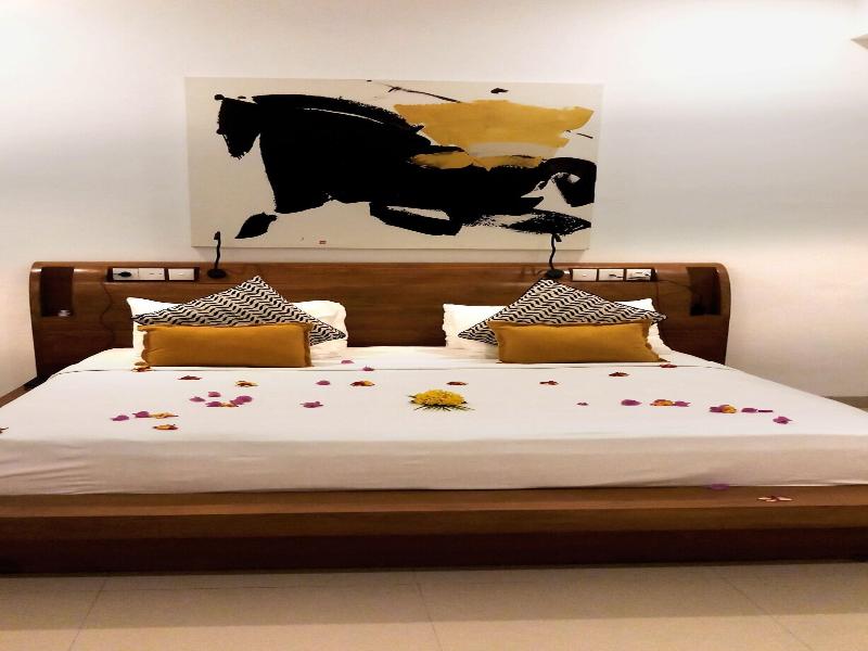 Kokomo Resort image