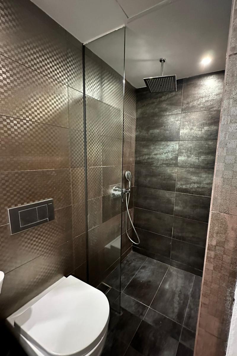 A Hotel Dickson image