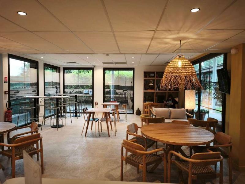 greet Hotel Le Teich Bassin d'Arcachon image
