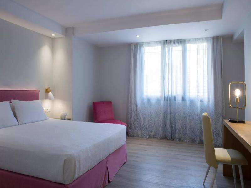 Alley Boutique Hotel & Spa image