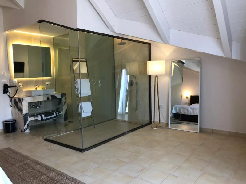 Alley Boutique Hotel & Spa image