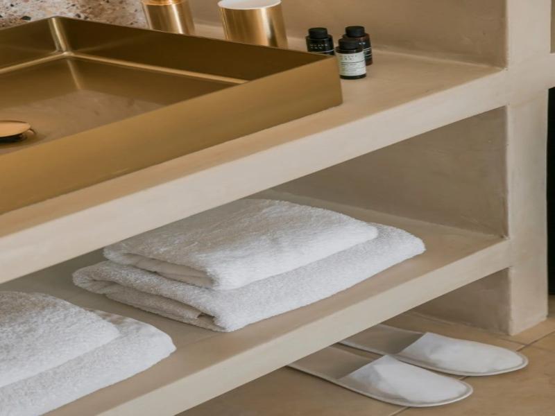 Alley Boutique Hotel & Spa image