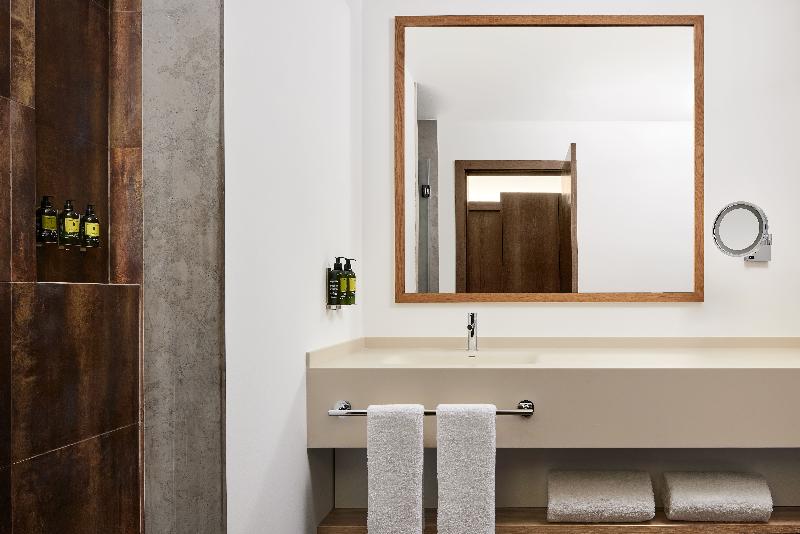 Marriott Residences Salgados Resort image