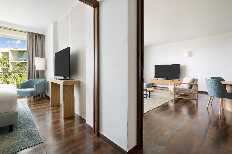 Marriott Residences Salgados Resort image