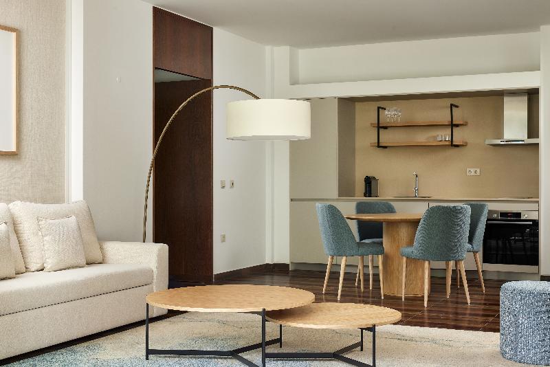 Marriott Residences Salgados Resort image