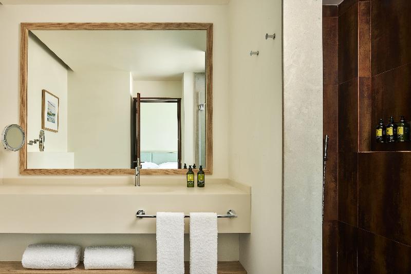 Marriott Residences Salgados Resort image