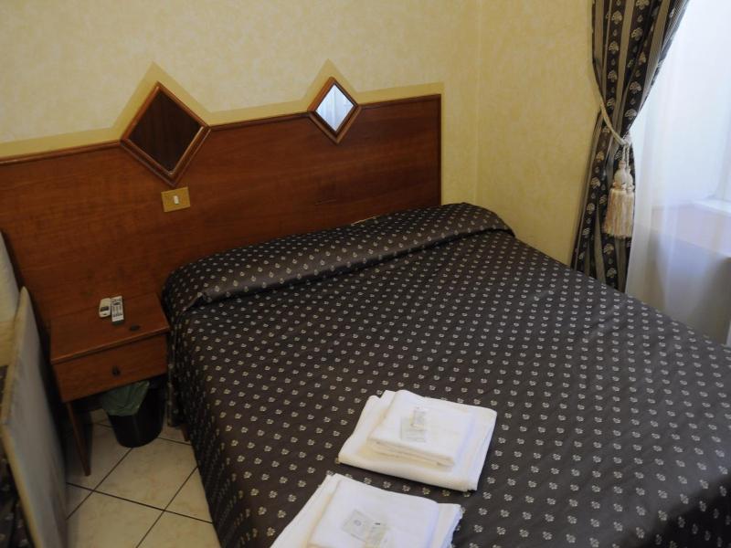 Hotel Farini image