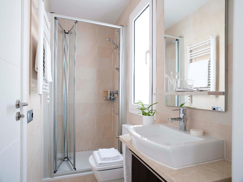 Eric Vokel Boutique Apartments Gran Via Suites image