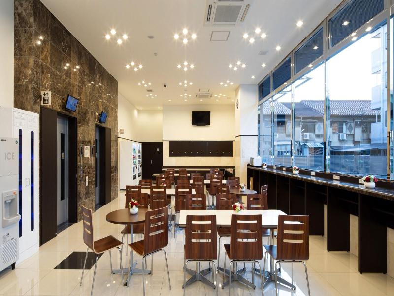 Toyoko Inn Chiba Makuhari image