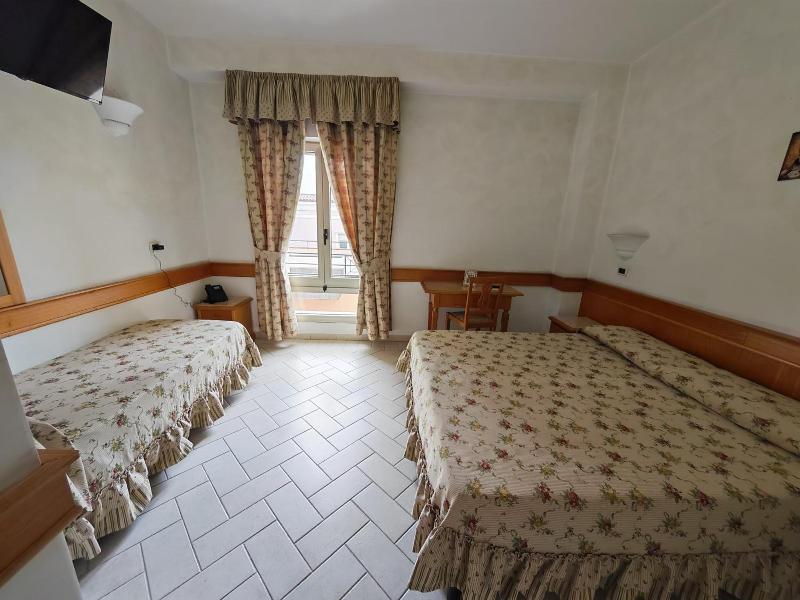 Hotel Pace image