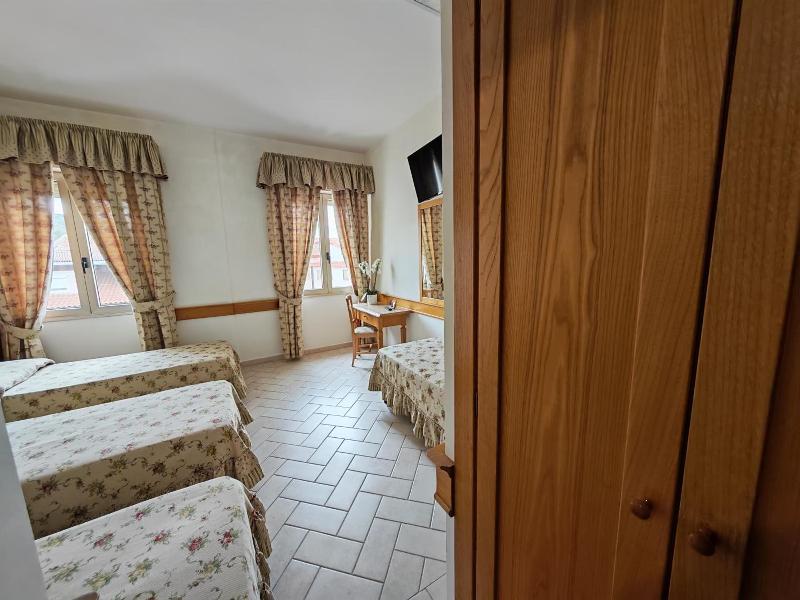Hotel Pace image