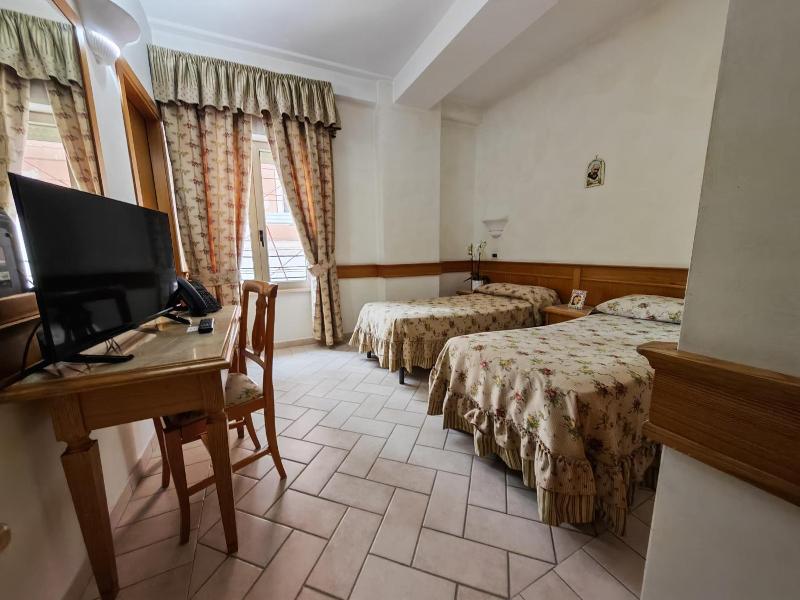 Hotel Pace image