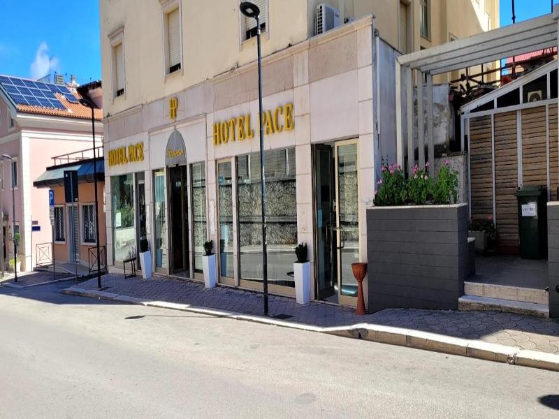 Hotel Pace image