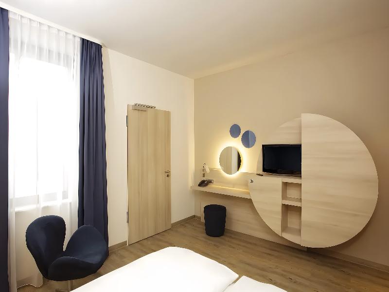 Leonardo Smart Hotel Berlin Alexanderplatz image