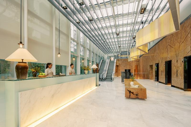 Oasia Resort Sentosa by Far East Hospitality image